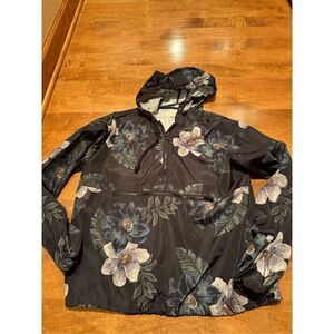 Woman’s thread supply windbreaker